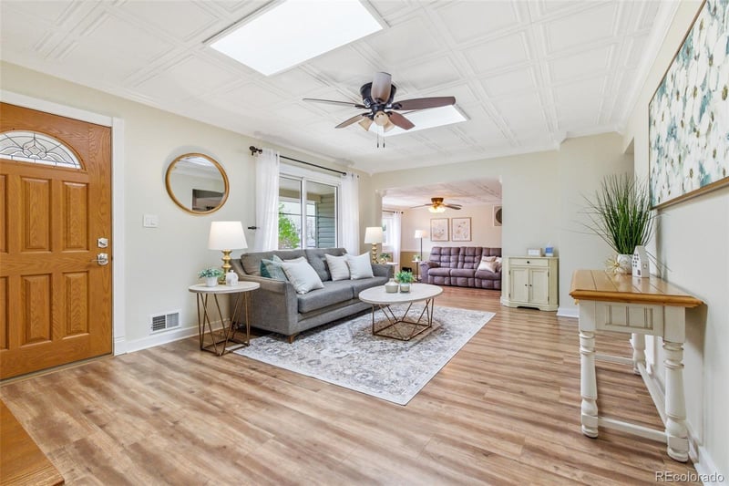 15790 10th Ave, Golden, CO 80401