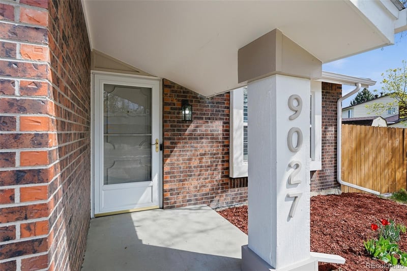 9027 75th Way, Arvada, CO 80005