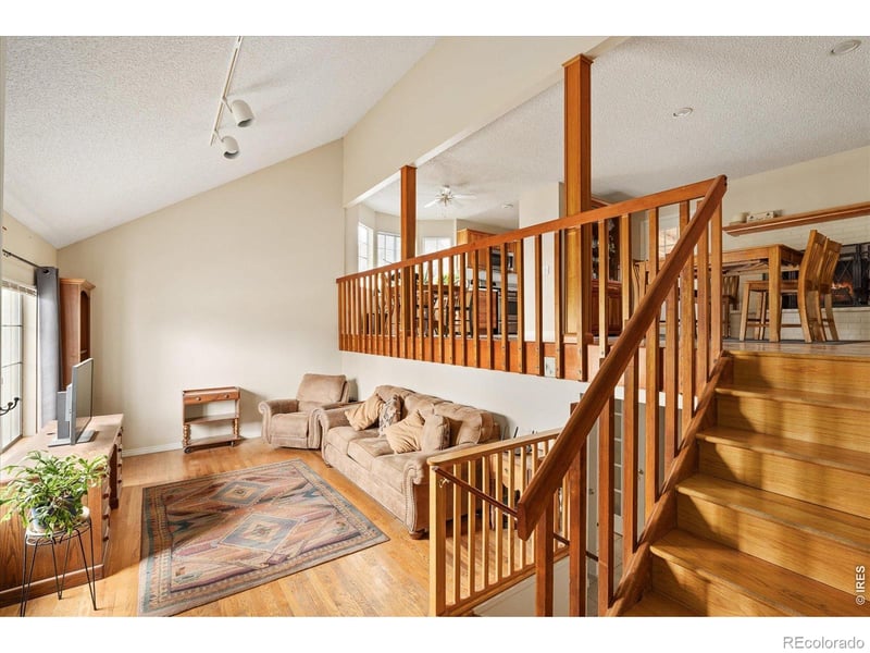 1535 Amherst Dr, Longmont, CO 80503