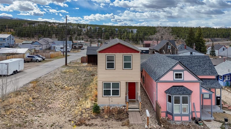203 Chestnut St, Leadville, CO 80461