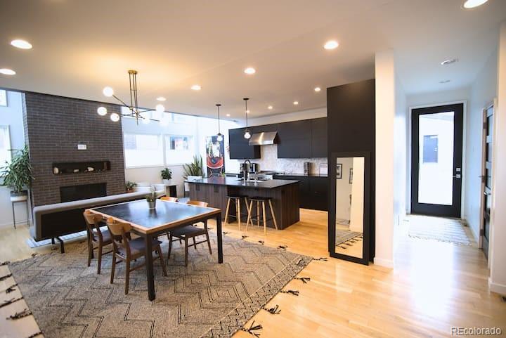 973 Tennyson St, Denver, CO 80204