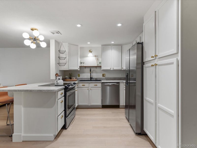 1050 Lafayette St #105, Denver, CO 80218