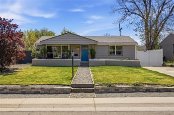 1560 Beekman Pl, Denver, CO 80221