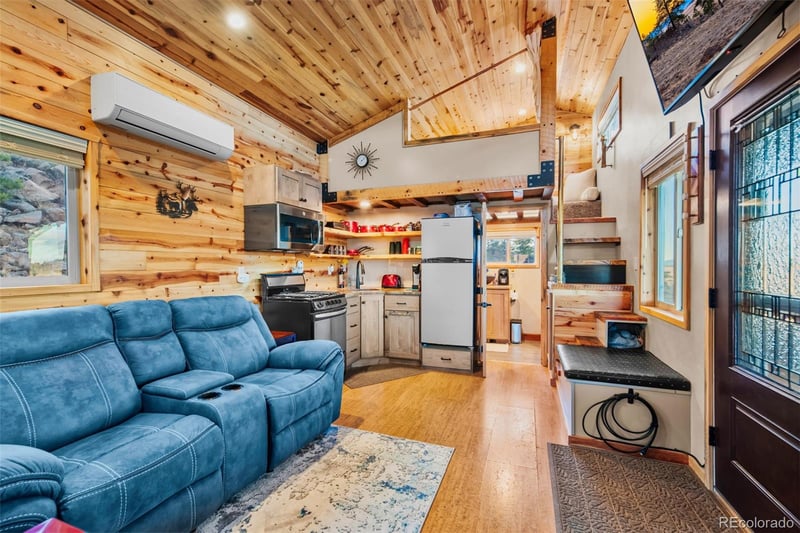 189 Goldenburg Canyon Rd, Hartsel, CO 80449