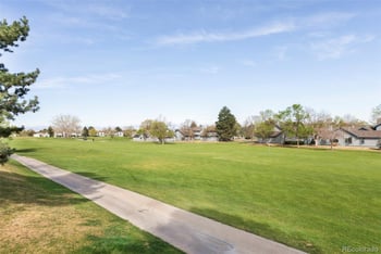 2645 Xanadu Way #B, Aurora, CO 80014