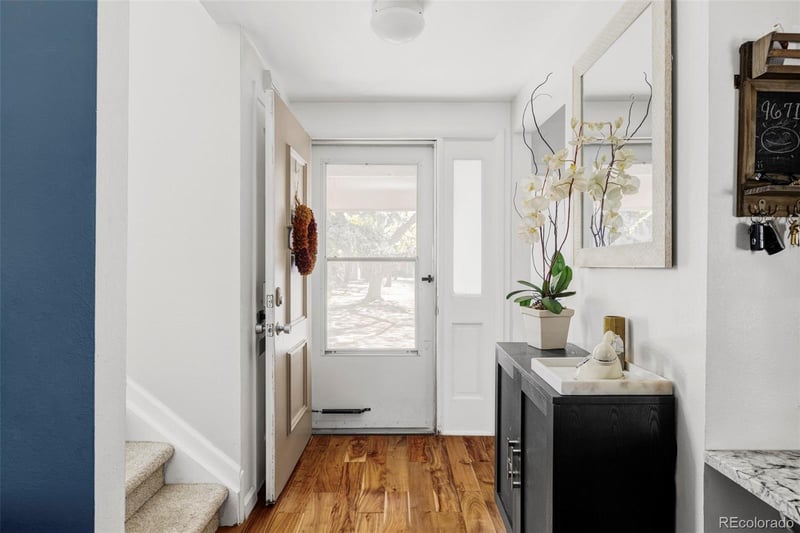 2645 Xanadu Way #B, Aurora, CO 80014