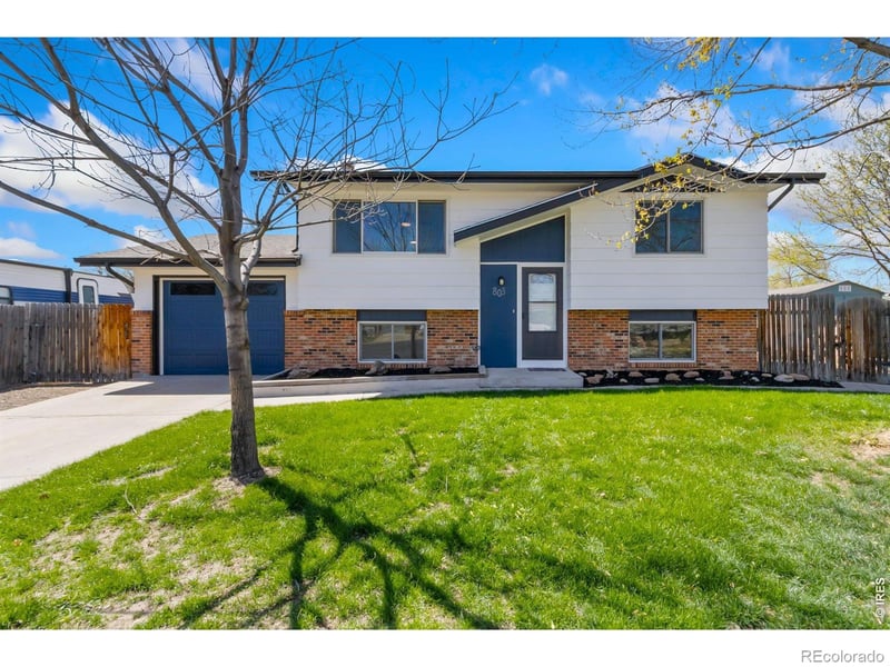 803 Table Mountain Ct, Windsor, CO 80550