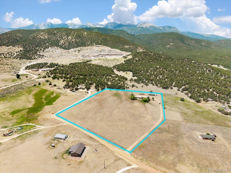 479 Meadow Dr, Coaldale, CO 81222