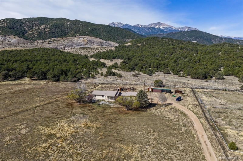 479 Meadow Dr, Coaldale, CO 81222