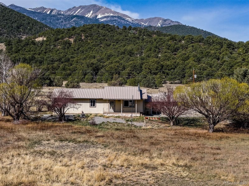 479 Meadow Dr, Coaldale, CO 81222