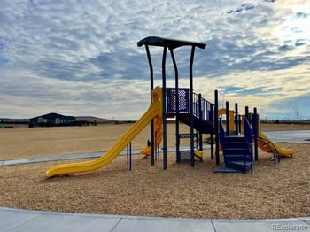 9857 Danube Ct, Commerce City, CO 80022