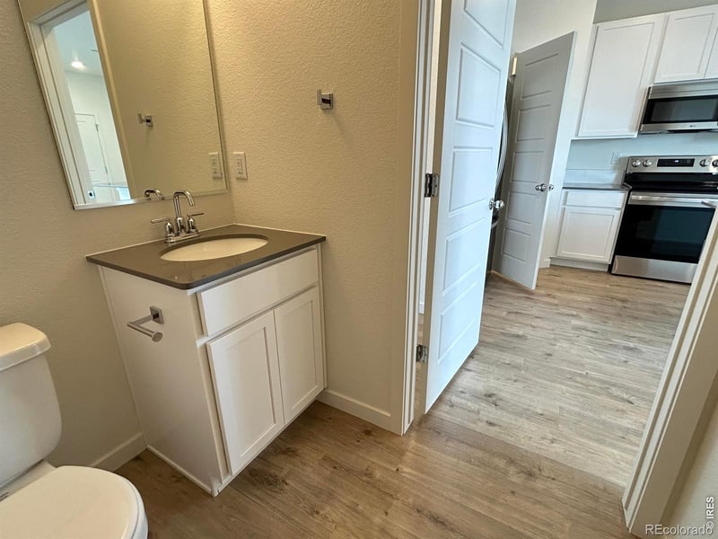 3836 Pinnacles Ct, Evans, CO 80620