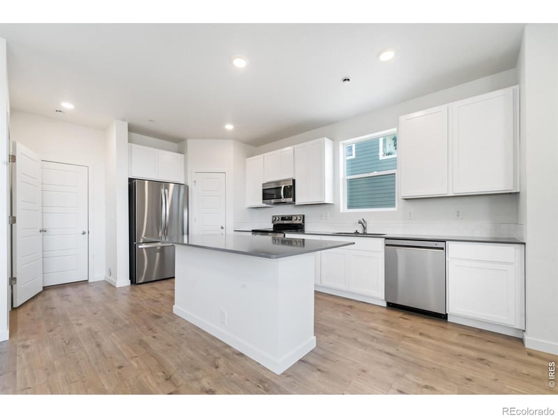 3836 Pinnacles Ct, Evans, CO 80620