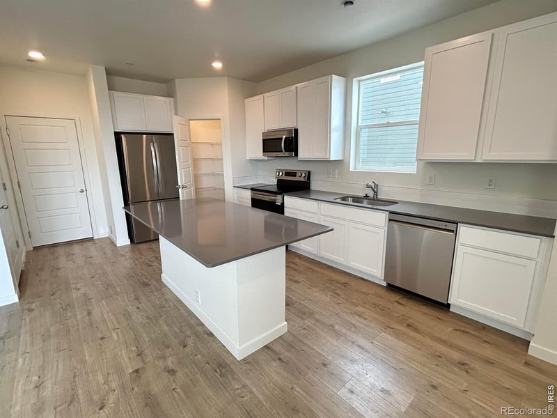 3836 Pinnacles Ct, Evans, CO 80620