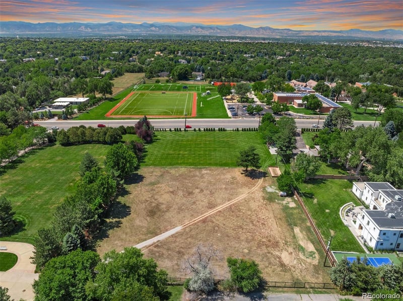 4650 University Blvd, Englewood, CO 80113