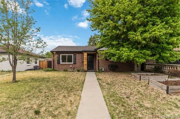 3511 Newport St, Denver, CO 80207