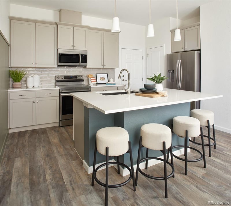 6153 Ceylon St #9-102, Denver, CO 80249