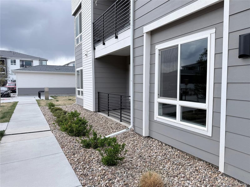 6153 Ceylon St #9-102, Denver, CO 80249
