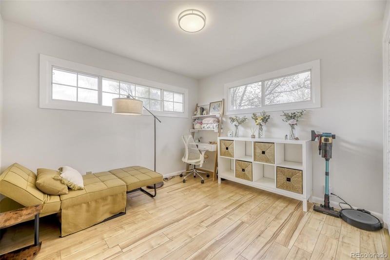 1880 Shoshone St, Denver, CO 80223