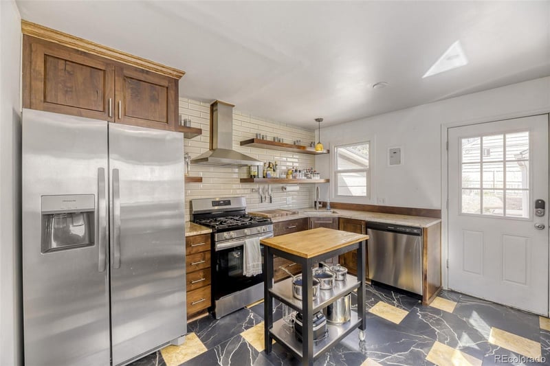 1880 Shoshone St, Denver, CO 80223