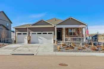 4985 Cattle Cross Ln, Castle Rock, CO 80104