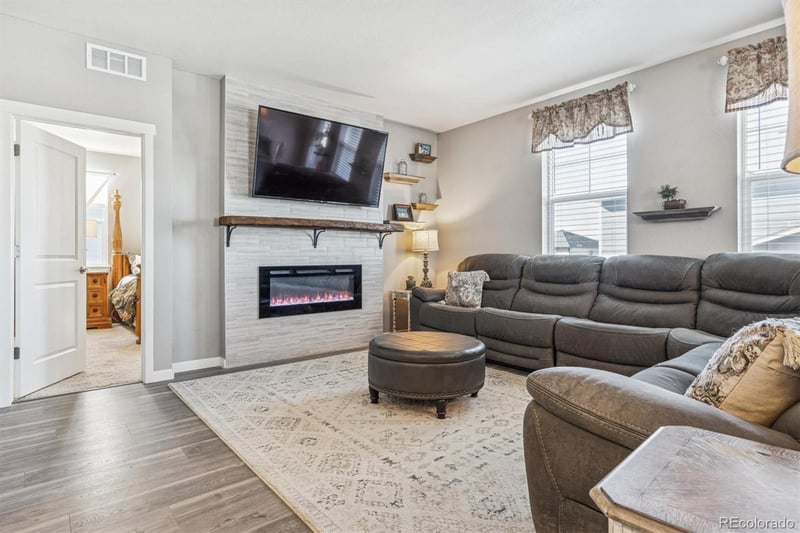 4985 Cattle Cross Ln, Castle Rock, CO 80104