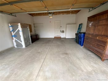 2 Mackenzie Ct, Highlands Ranch, CO 80130