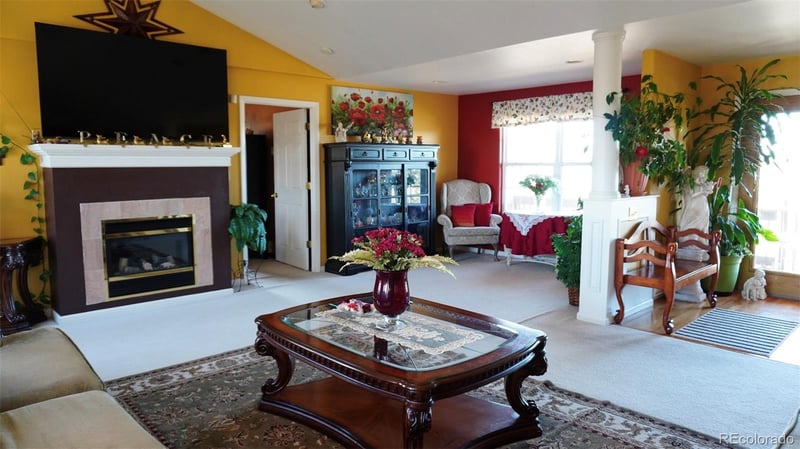 21360 E 6th Ave, Aurora, CO 80018