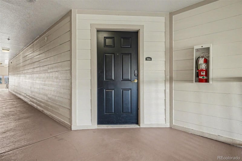 5723 Gibralter Way #4-306, Aurora, CO 80019