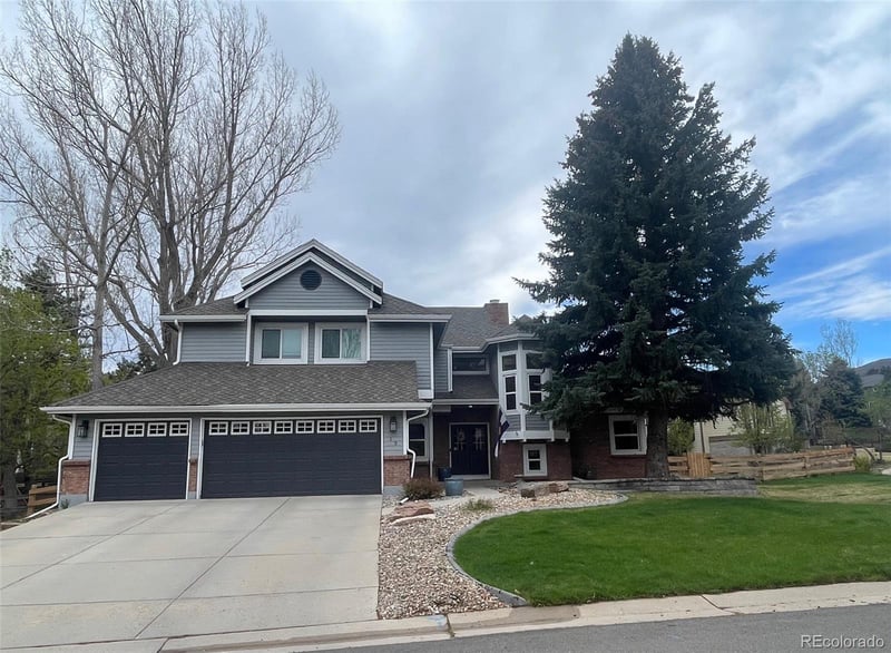 12 Sycamore Ln, Littleton, CO 80127