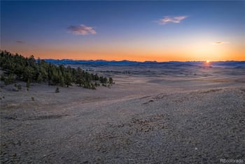 2181 Cr 116 , Hartsel, CO 80449