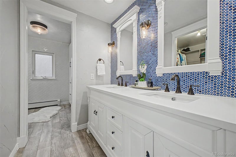6152 S Geneva Way, Englewood, CO 80111