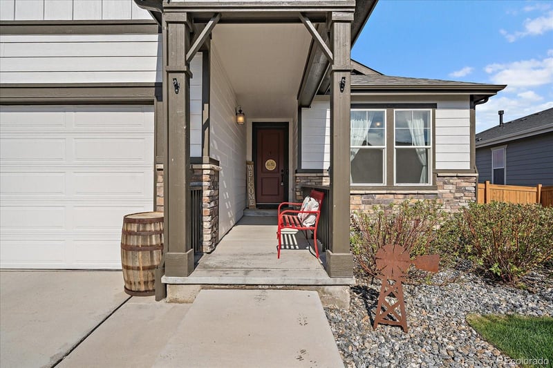 849 Vandriver Way, Aurora, CO 80018