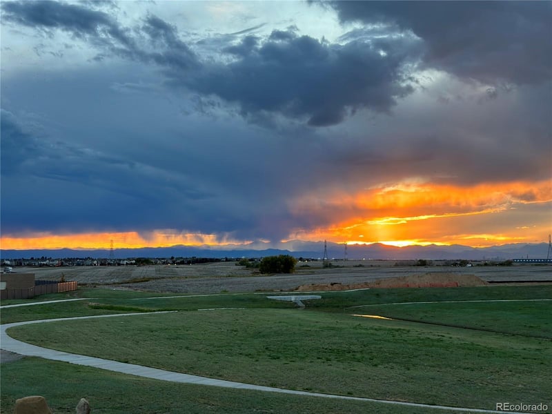 849 Vandriver Way, Aurora, CO 80018