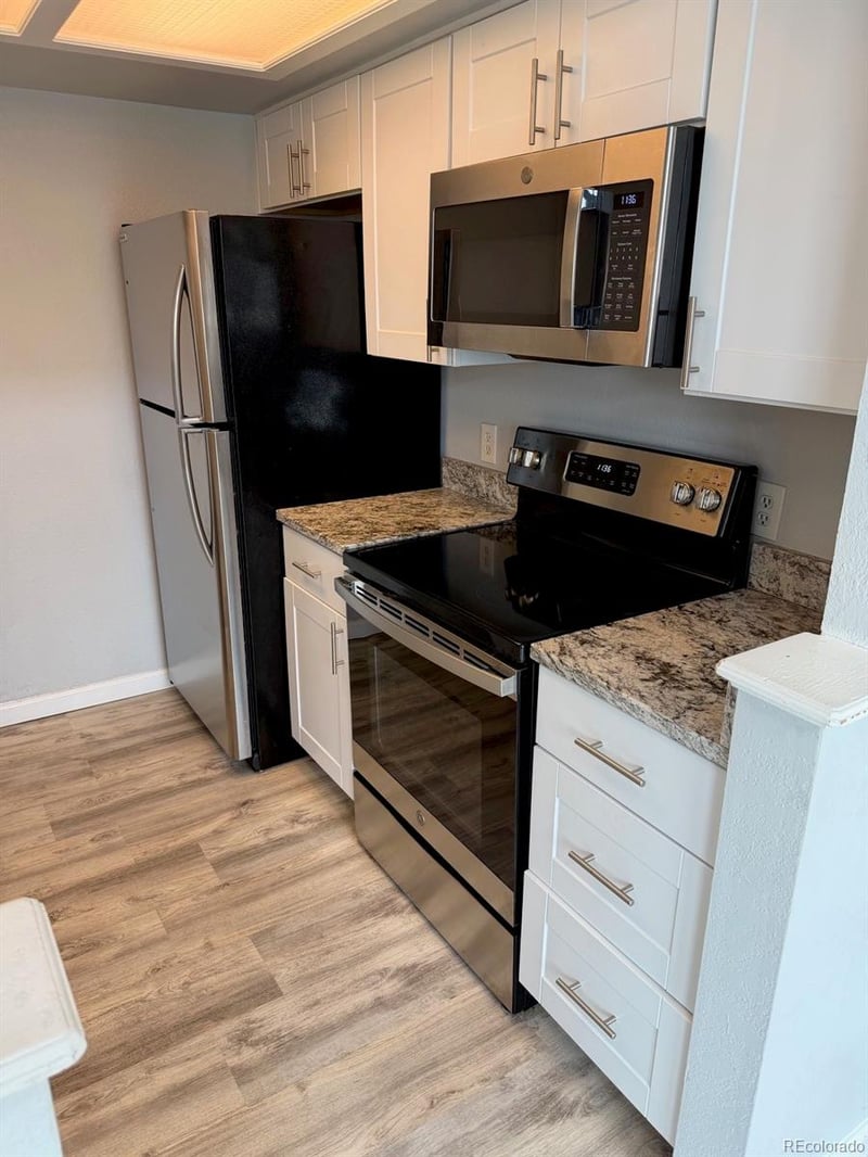 1342 Cathay Ct #202, Aurora, CO 80017