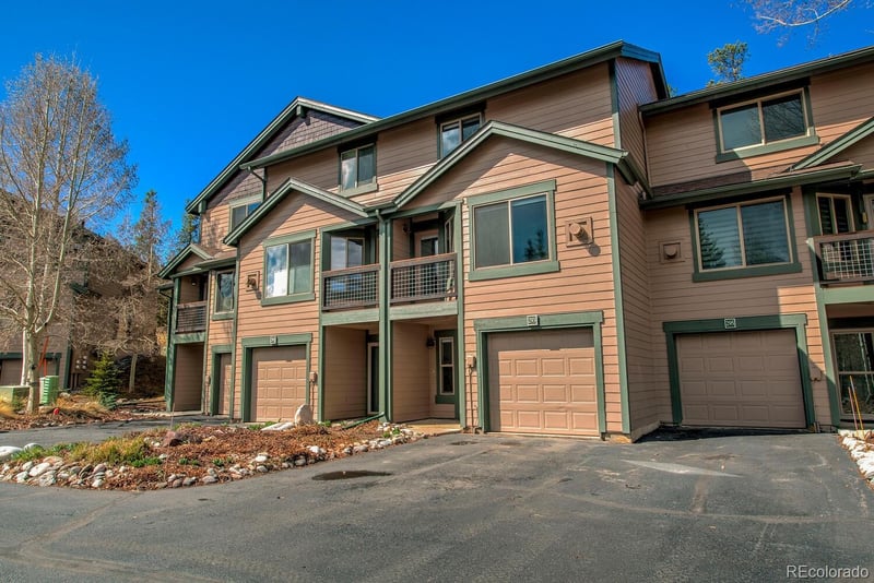 293 Kestrel Ln, Silverthorne, CO 80498