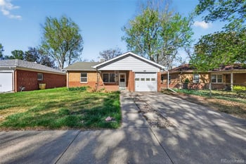 3051 S Downing St, Englewood, CO 80113