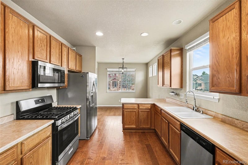 13003 Niagara St, Thornton, CO 80602