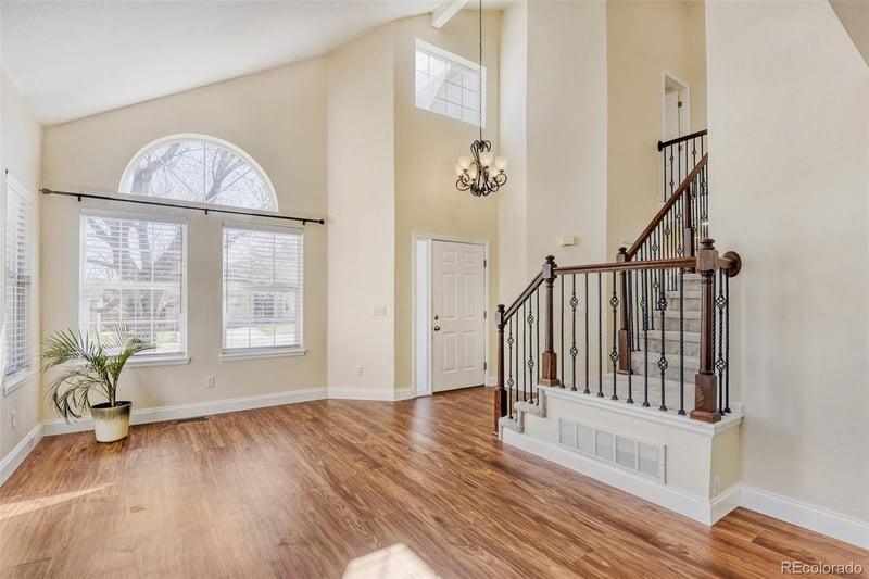 10047 Andrush Ct, Lone Tree, CO 80124