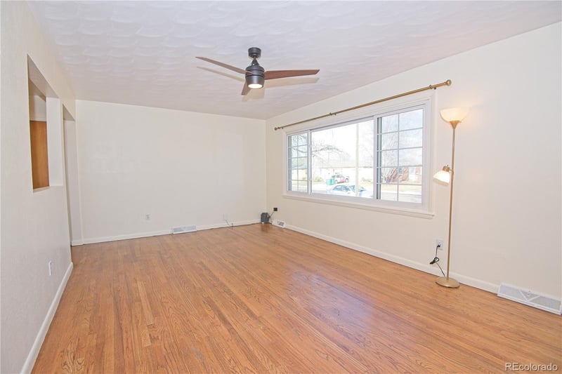 513 26th Avenue Ct, Greeley, CO 80634