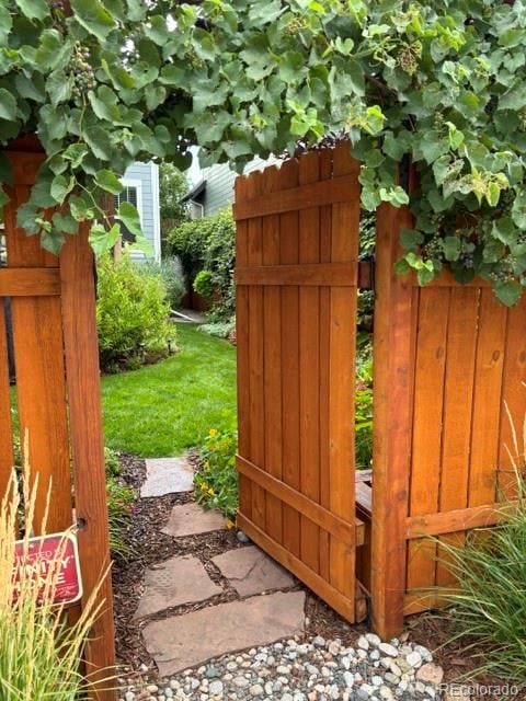 2783 Havana St, Denver, CO 80238