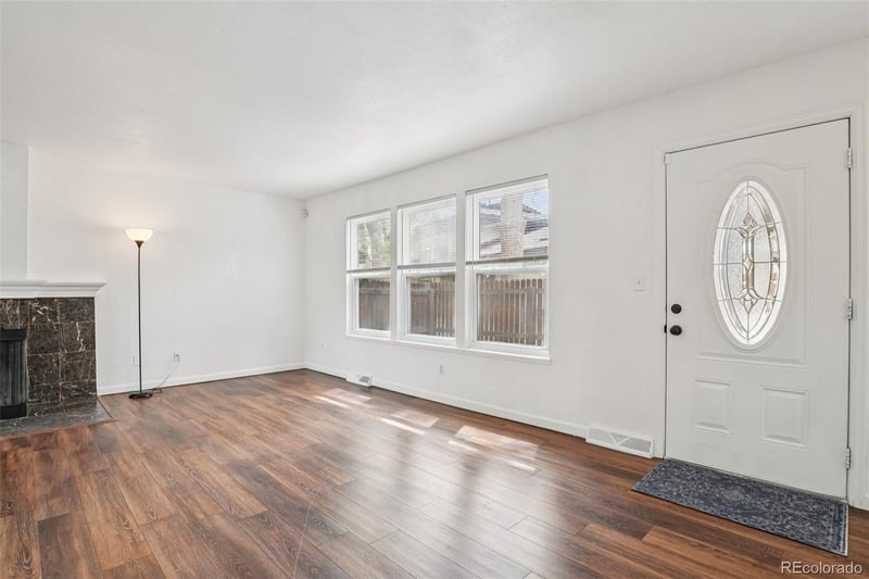 15178 Jefferson Pl, Aurora, CO 80014