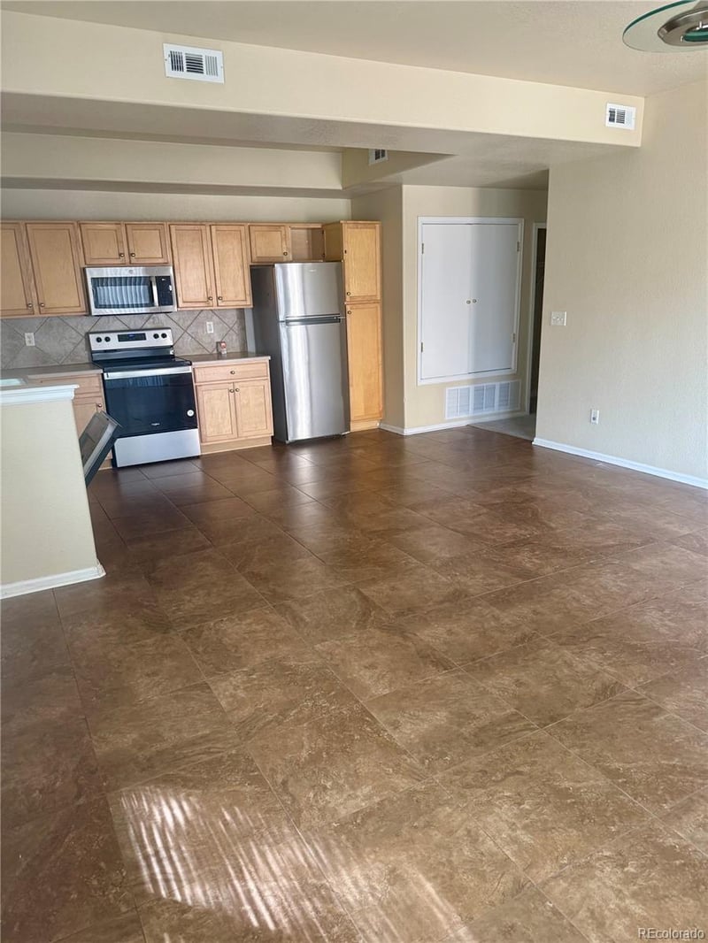 16821 Hawaii Dr #3C, Aurora, CO 80017