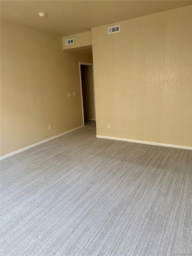 16821 Hawaii Dr #3C, Aurora, CO 80017