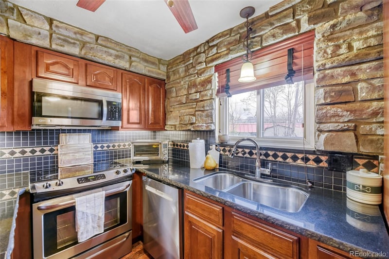 2190 Holly St #224, Denver, CO 80222