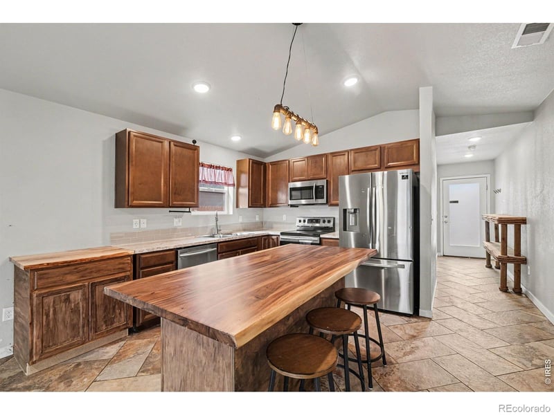 3208 Sandy Harbor Dr, Evans, CO 80620