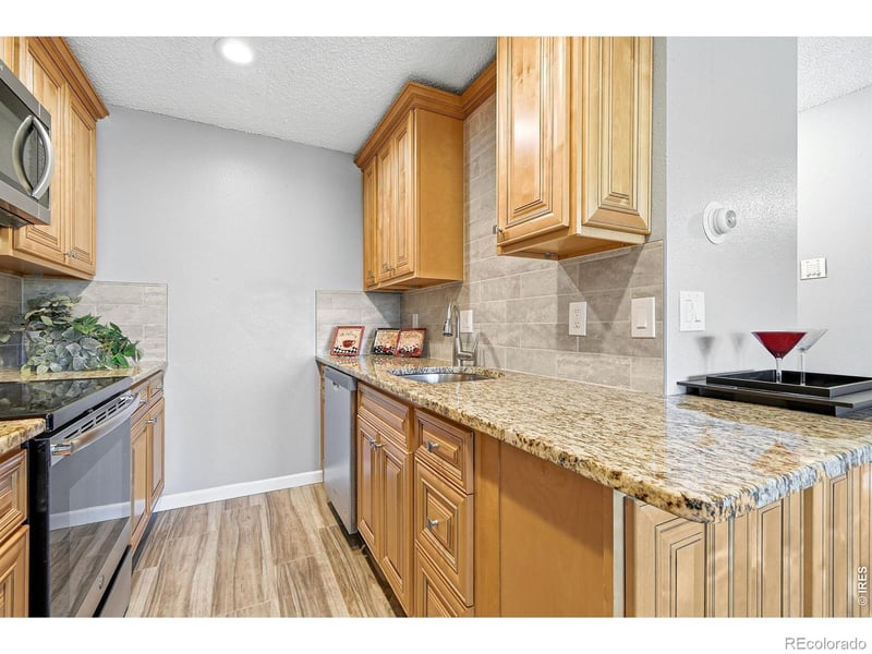 3240 Iris Ave #205, Boulder, CO 80301