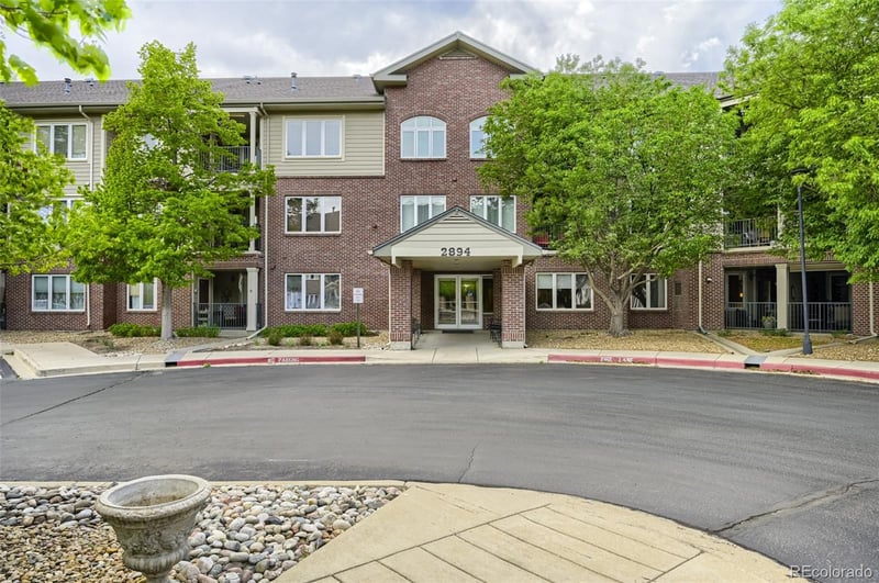2894 Riverwalk Cir #B112, Littleton, CO 80123