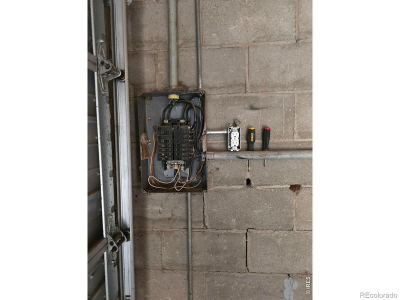 318 Pine St, Sterling, CO 80751