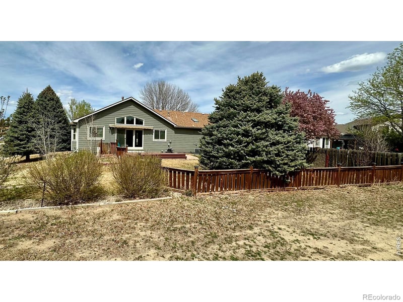 1050 44th St, Loveland, CO 80538